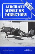 Book cover of Aircraft Museums Directory by RILEY, Gordon